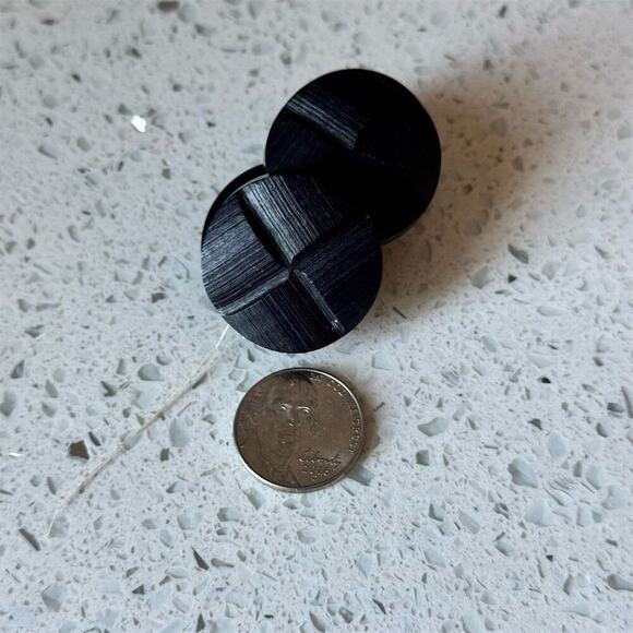 Vintage 80s Set of 4 Large Black Geometric 3D Pattern Shank Buttons Wood Grain - Picture 5 of 5